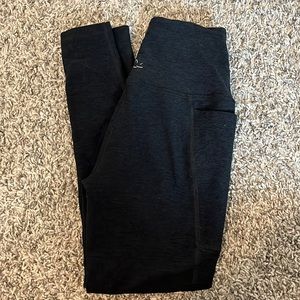 Heather grey beyond yoga leggings